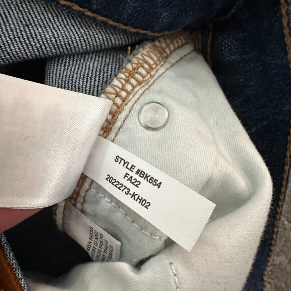 J. Crew Demi Boot Cut Crop Dark Wash Jeans Women's 27 Petite 27P - Picture 3 of 8